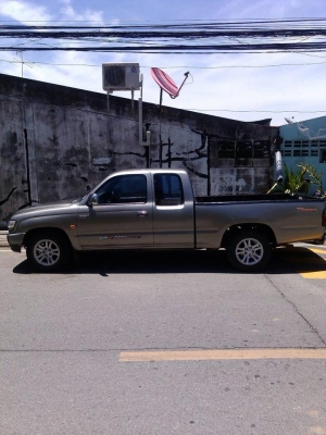 ขายกระบะTOYOTA Tiger D4D ปี2000 ทะเบียนพร้อมโอน ราคา 173,000บาท