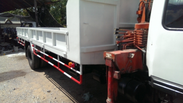 ขาย 6 ล้อ HINO FF177  ติดเครน 3.3 ตัน 2 ชัก