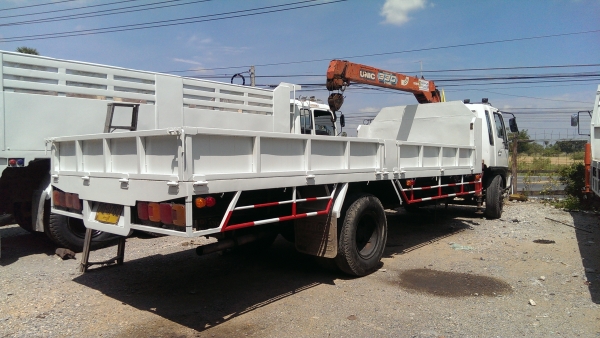 ขาย 6 ล้อ HINO FF177  ติดเครน 3.3 ตัน 2 ชัก