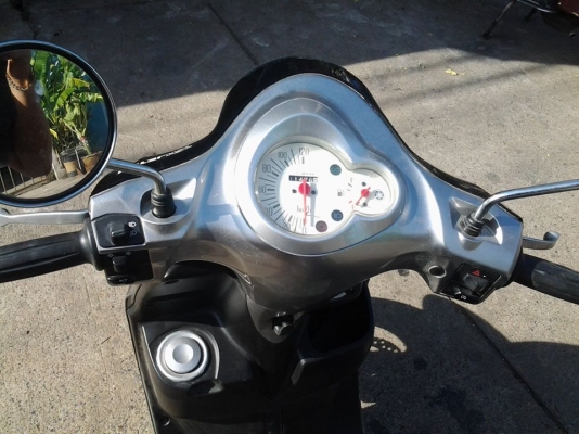 ขาย yamaha filano รถปี 2013 ครับ ทะเบียนไม่ขาดต่อ รถพร้อมใช้ครับ วิ่งดี สนใจติดต่อได้ครับ รับแลกรับเทรินทุกรุ่นครับ