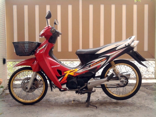 ขออนุญาติขาย HONDA WAVE 125RU-Box โอนให้ฟรีครับ