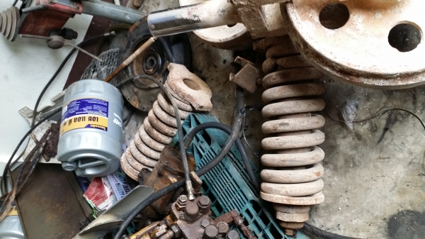 ขายด่วน ล้อนำสปิง KOMATSU PC120-3