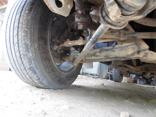 บิกเอ็มเครื่องแดงแค๊บเล็ก ใช้บรรทุกพืชผลทางการเกษตได้ดีสภาพดีพร้อมใช้ขับดีสีขาวมุก(บริกาลส่งฟรี)