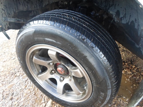 บิกเอ็มเครื่องแดงแค๊บเล็ก ใช้บรรทุกพืชผลทางการเกษตได้ดีสภาพดีพร้อมใช้ขับดีสีขาวมุก(บริกาลส่งฟรี)