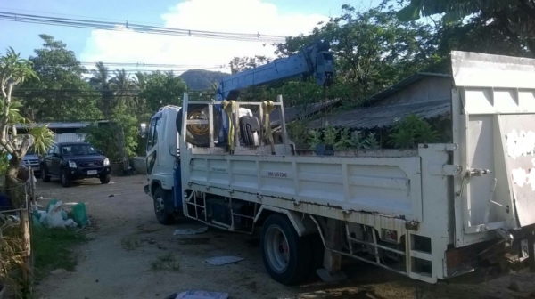 ขาย 6 ล้อ Mitsubishi เครื่อง 6D16 195 แรงม้า ติดเครน 3.5 ตัน 4 ปลอก 3 ชัก มีลิฟล์ท้าย