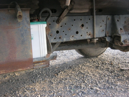 ต้องการขาย 4 ล้อ อีซูซุ 88 แท้ห้าง เกียร์สั้นสภาพพร้อมใช้ เครื่องฟิตดีไม่มีเยิ้ม สภาพสวย