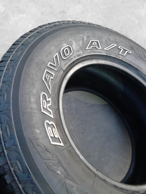 31X10.50R15  MAXXIS  BRAVO 700 A/T    TEL.081-427-3941