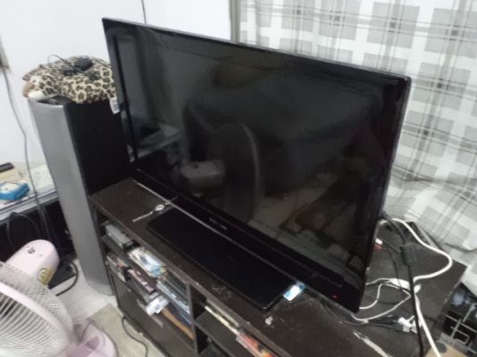 TV LCD ยี่ห้อ Samsung 32" TV LCD ยี่ห้อ Samsung 32"