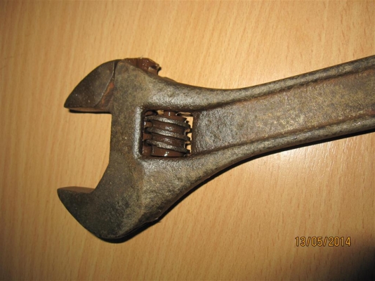 1. ประแจเลื่อน BAHCO No. 12 นิ้ว Made in Sweden 1. ประแจเลื่อน BAHCO No. 12 นิ้ว Made in Sweden