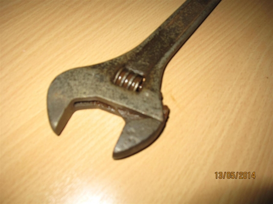 1. ประแจเลื่อน BAHCO No. 12 นิ้ว Made in Sweden 1. ประแจเลื่อน BAHCO No. 12 นิ้ว Made in Sweden