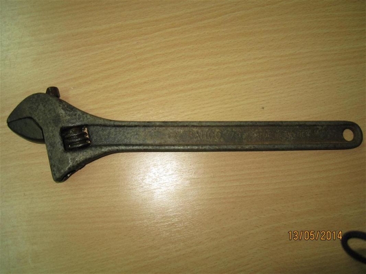 1. ประแจเลื่อน BAHCO No. 12 นิ้ว Made in Sweden