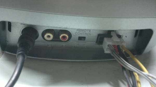 Subwoofer KENWOOD KSC-WX1 สภาพสวยมีแอมป์ในตัวมาจากญี่ปุ่นแท้ครับ