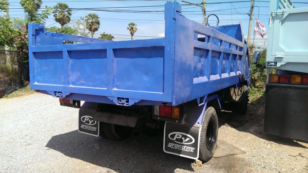 ขาย 6 ล้อ ISUZU NPR 135 แรงม้า ขาย 6 ล้อ ISUZU NPR 135 แรงม้า