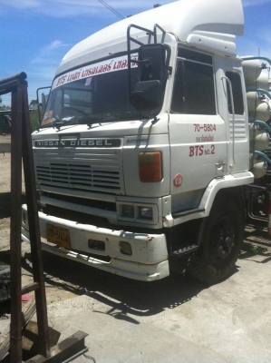 ขายด่วน รถหัวลาก NISSAN NGV ขายด่วน รถหัวลาก NISSAN NGV