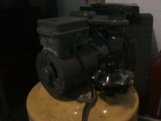 ขายปั้มน้ำ มิซู แบบออโต้  1000 บาท  ใช้งานได้ปกติครับ