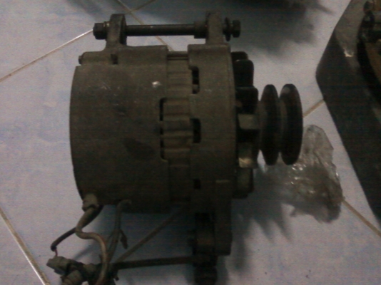 ขายใดรชาต์ร 24 v สำหรับ รภใหญ่  2 ตัว  ตัวละ 1500 บาท