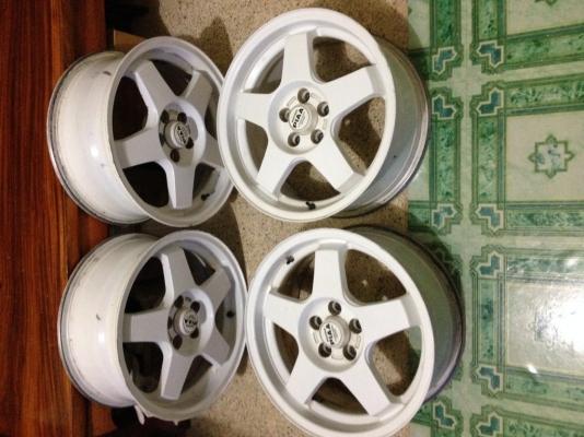 PIAA RACINGขอบ16กว้าง7นิ้วอ๊อฟ35 5รู100สวยๆสีเดิมๆยุ่น