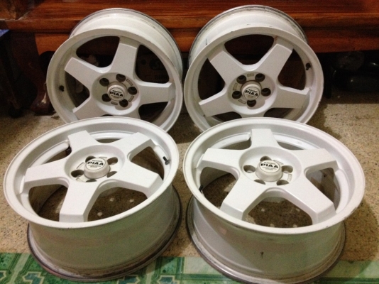 PIAA RACINGขอบ16กว้าง7นิ้วอ๊อฟ35 5รู100สวยๆสีเดิมๆยุ่น