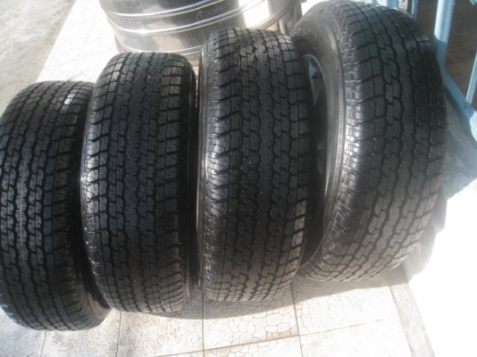 ขายล้อแม็กป้ายแดง Isuzu Mu x 17"x7" et33 6รู139.7 พร้อมยาง Bridgestone Dueler H/T 840 255/65r17 ยางผลิตสัปดาห์ที่48 ปี13 ตุ่มและสีที่หน้ายางมีทุกเส้นครับ ขายทั้งชุด 24,900 บาทครับ สนใจติดต่อเล็กคลองสามครับ 081-3747940