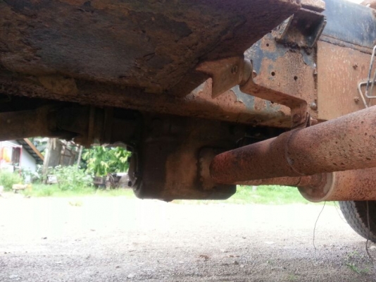 รถฮีโน่ 10 ล้อ ท้ายลาด KT925 /  168 แรงม้า.   สนใจติดต่อ 081 - 6079515