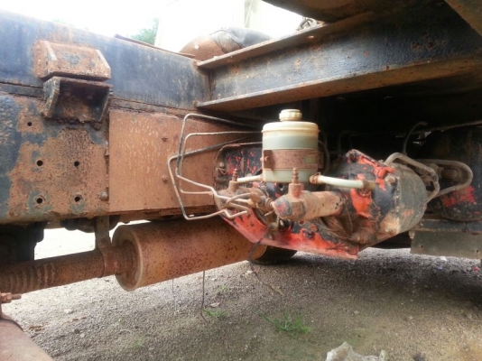 รถฮีโน่ 10 ล้อ ท้ายลาด KT925 /  168 แรงม้า.   สนใจติดต่อ 081 - 6079515