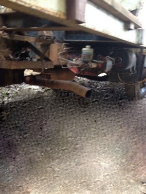 รถฮีโน่ 10 ล้อ ท้ายลาด KT925 /  168 แรงม้า.   สนใจติดต่อ 081 - 6079515