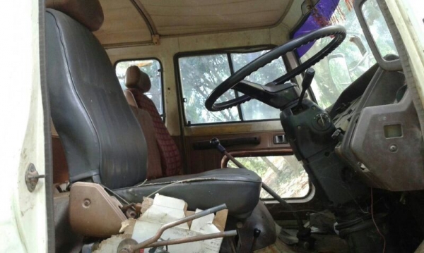 รถฮีโน่ 10 ล้อ ท้ายลาด KT925 /  168 แรงม้า.   สนใจติดต่อ 081 - 6079515