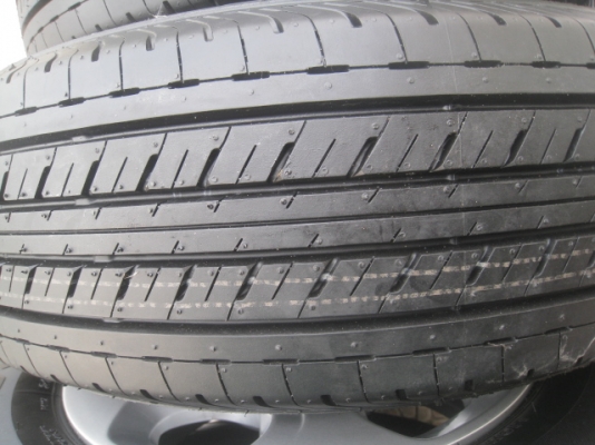 ขายล้อแม็กป้ายแดง Chev colorado 16"x6.5" et41 6รู139.7 พร้อมยาง Bridgestone Duravis r611 215/70r16 ยางผลิตสัปดาห์ที่ 6,2เส้น 7,2เส้น ปี14 ตุ่มและสีที่หน้ายางมีทุกเส้นครับ ขายทั้งชุด 16,900 บาทครับ tfr, dmax, frontier, big-m ใส่ได้เลยครับ สนใจติด