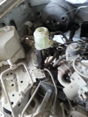 ขายรถ 3 คัน เบ๊นซ์, ฟอร์ด,นิสสัน นาวาร่า ไม่มีทะเบียน 2 คันฟอร์ดมีทะเบียนเพลาลอย