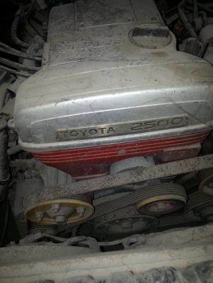 ขายรถ 3 คัน เบ๊นซ์, ฟอร์ด,นิสสัน นาวาร่า ไม่มีทะเบียน 2 คันฟอร์ดมีทะเบียนเพลาลอย