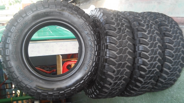 ยาง Deestone Mud clawer 265/70r17