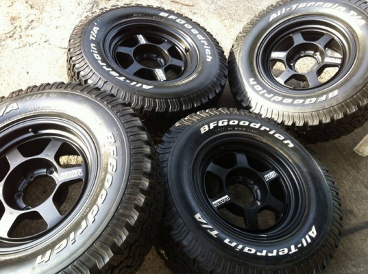 ขาย BF Goodrich All-terrain 265 70 r16 ปี12 + ล้อ TE-37x หล่อยกชุด ขาย BF Goodrich All-terrain 265 70 r16 ปี12 + ล้อ TE-37x หล่อยกชุด