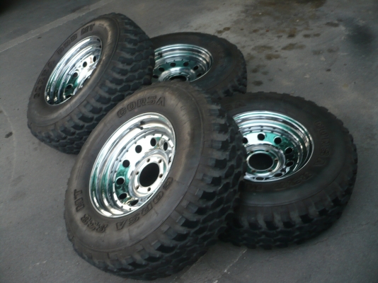 ล้อพร้อมยางMUD265/75R16