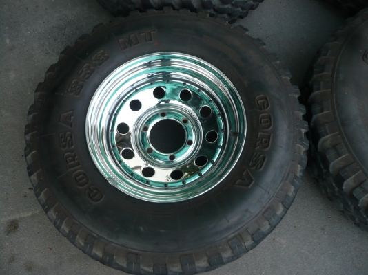 ล้อพร้อมยางMUD265/75R16 ล้อพร้อมยางMUD265/75R16