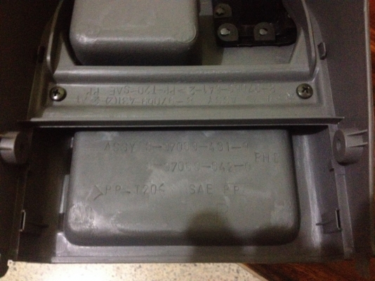 คอลโซลกลาง ISUZU ดาก้อนแท้ของใหม่ถูกๆ