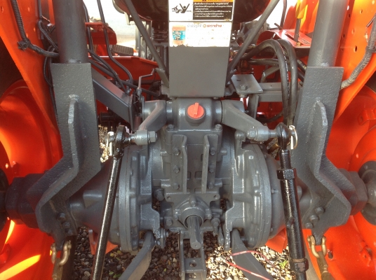 ปัญญาแทรคเตอร์มาแล้ว...จัดมาให้ครับ รีบโดยด่วน.คูโบต้า L4508 พร้อมใบมีดตราช้าง ยางหน้าใหม่