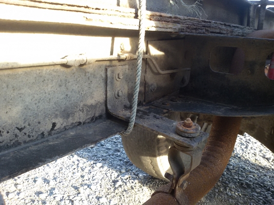 ขายรถ HINO FB2W ปี 37 เครื่อง WO4D 120 cc. ขายรถ HINO FB2W ปี 37 เครื่อง WO4D 120 cc.