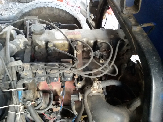 ขายรถ HINO FB2W ปี 37 เครื่อง WO4D 120 cc. ขายรถ HINO FB2W ปี 37 เครื่อง WO4D 120 cc.