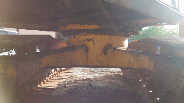 ขายรถแบ็คโฮ KOMATSU PC 200-3 ช่วงล่างเต็ม เครื่องเดิม ปั๊มเดิม เอกสารสัญญาซื้อขาย