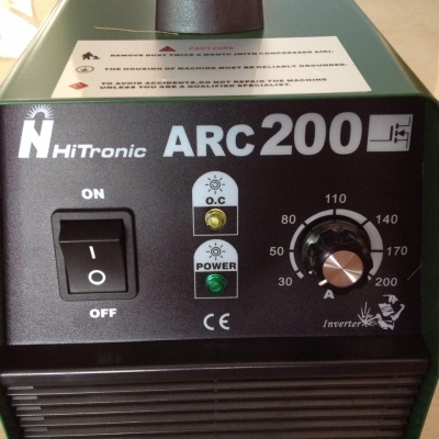 เครื่องเชื่อมไฟฟ้า (เชื่อมธูป) Hitronic ARC 200 เครื่องเชื่อมไฟฟ้า (เชื่อมธูป) Hitronic ARC 200