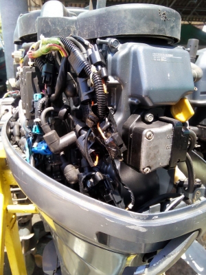 เครื่องเรือมือสอง