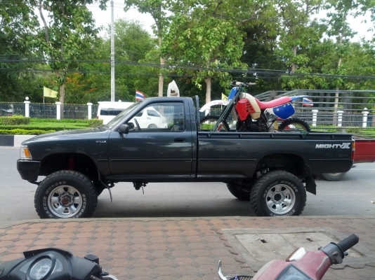 ขาย ไมตี้ คานแข็ง วางคาน LN -106 เกียร์Tiger 4 wheelสวยๆๆๆ พร้อมใช้งาน ขาย ไมตี้ คานแข็ง วางคาน LN -106 เกียร์Tiger 4 wheelสวยๆๆๆ พร้อมใช้งาน