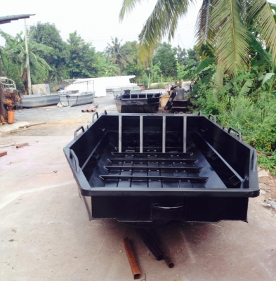 ขาย-รับผลิต  เรือท้องแบน เรือเหล็ก เรือพาย เรือกู้ภัย เรือน้ำท่วม เรือตกปลา ตามแบบ