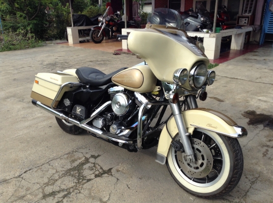 ธารนนทบุรี//ขาย hd electra glide1340 ปี90 สวยๆเดิมๆ ระบบไฟใช้ได้ทุกจุด เครื่องสมบูรณ์เดินเบานิ่งๆ ราคา320,000 บาท อินวอยท์แท้ ธารนนทบุรี//ขาย hd electra glide1340 ปี90 สวยๆเดิมๆ ระบบไฟใช้ได้ทุกจุด เครื่องสมบูรณ์เดินเบานิ่งๆ ราคา320,000 บาท อินวอยท์แท้