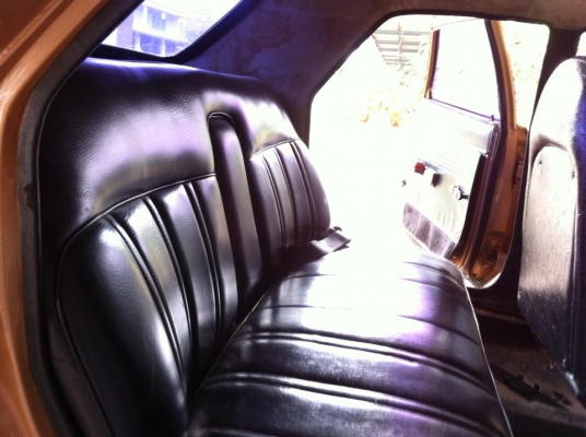 ขายรถ โบราณ ปี60-70 valiant (แวเลี้ยน)