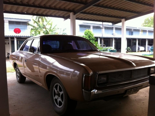 ขายรถ โบราณ ปี60-70 valiant (แวเลี้ยน)