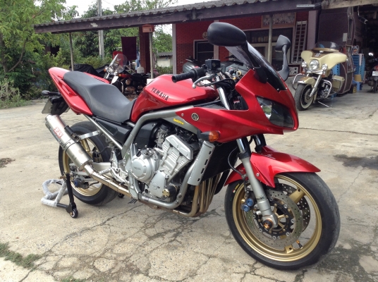 ธารนนทบุรี//ขาย yamaha fazer1000 ปี2003 สภาพนางฟ้า เครื่องแรงท๊อกมาเต็มครับ ระบบไฟสมบูรณ์ราคา 125,000 บาท อินวอยท์แท้ ธารนนทบุรี//ขาย yamaha fazer1000 ปี2003 สภาพนางฟ้า เครื่องแรงท๊อกมาเต็มครับ ระบบไฟสมบูรณ์ราคา 125,000 บาท อินวอยท์แท้