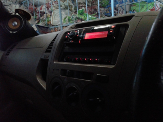 ขายวีโก้4ประตูแต่ง เบรคฮับสกายลาย เครื่อง1uz fe แก๊สหัวฉีด8สูบอย่างดี