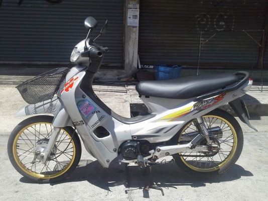 Wave 100 ปี 46 สีเทา รถบ้าน เครื่องเดิม มีเล่มเอกสารครบ ราคาถูกมากๆๆๆๆ