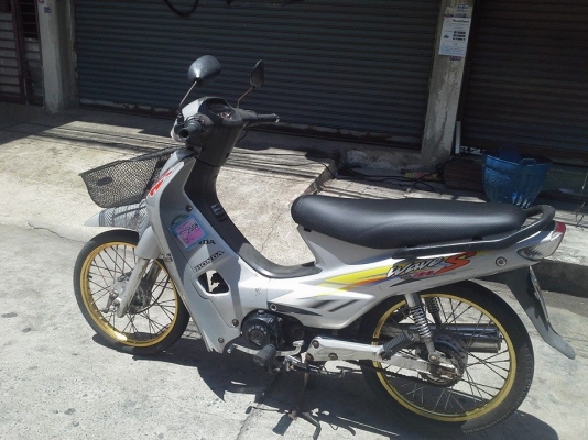 Wave 100 ปี 46 สีเทา รถบ้าน เครื่องเดิม มีเล่มเอกสารครบ ราคาถูกมากๆๆๆๆ